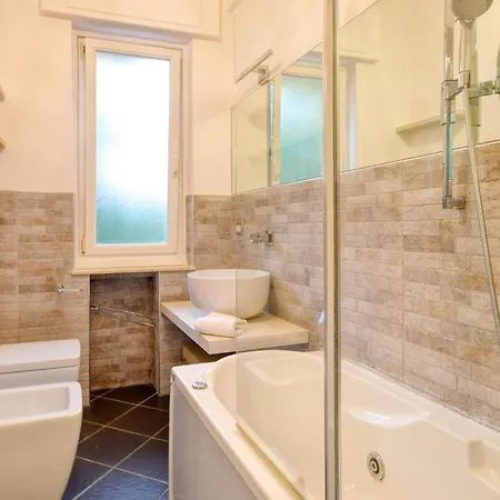 Appartement 2 Bedroom Cozy In
